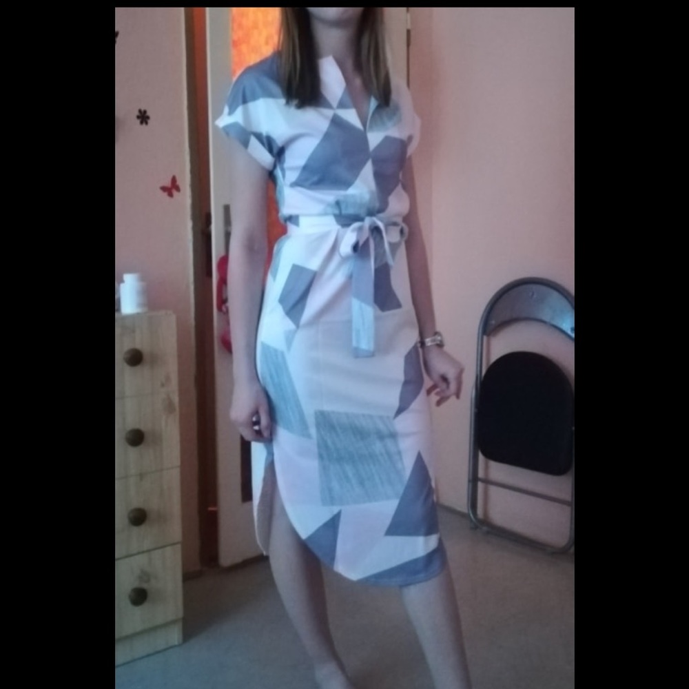 NWOT Oval Neck Shirt Dress